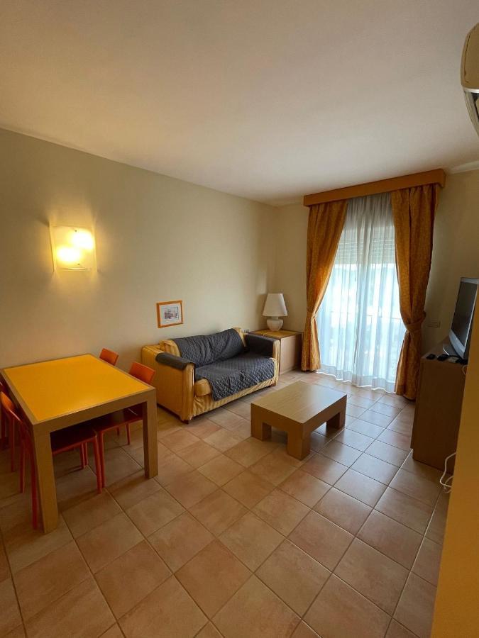 Apartment Tristan A Roma *